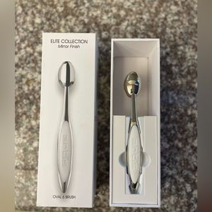 Artis - Oval 6 Brush - Elite Collection - Mirror Finish